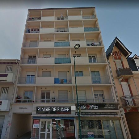Parenthese - Le Marqui Apartment Lourdes Luaran gambar