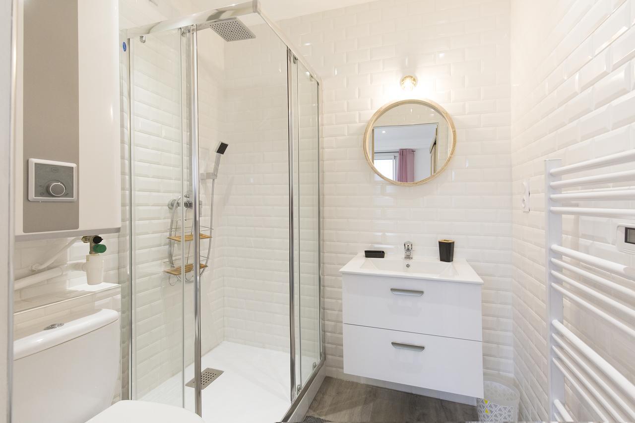 Parenthese - Le Marqui Apartment Lourdes Luaran gambar