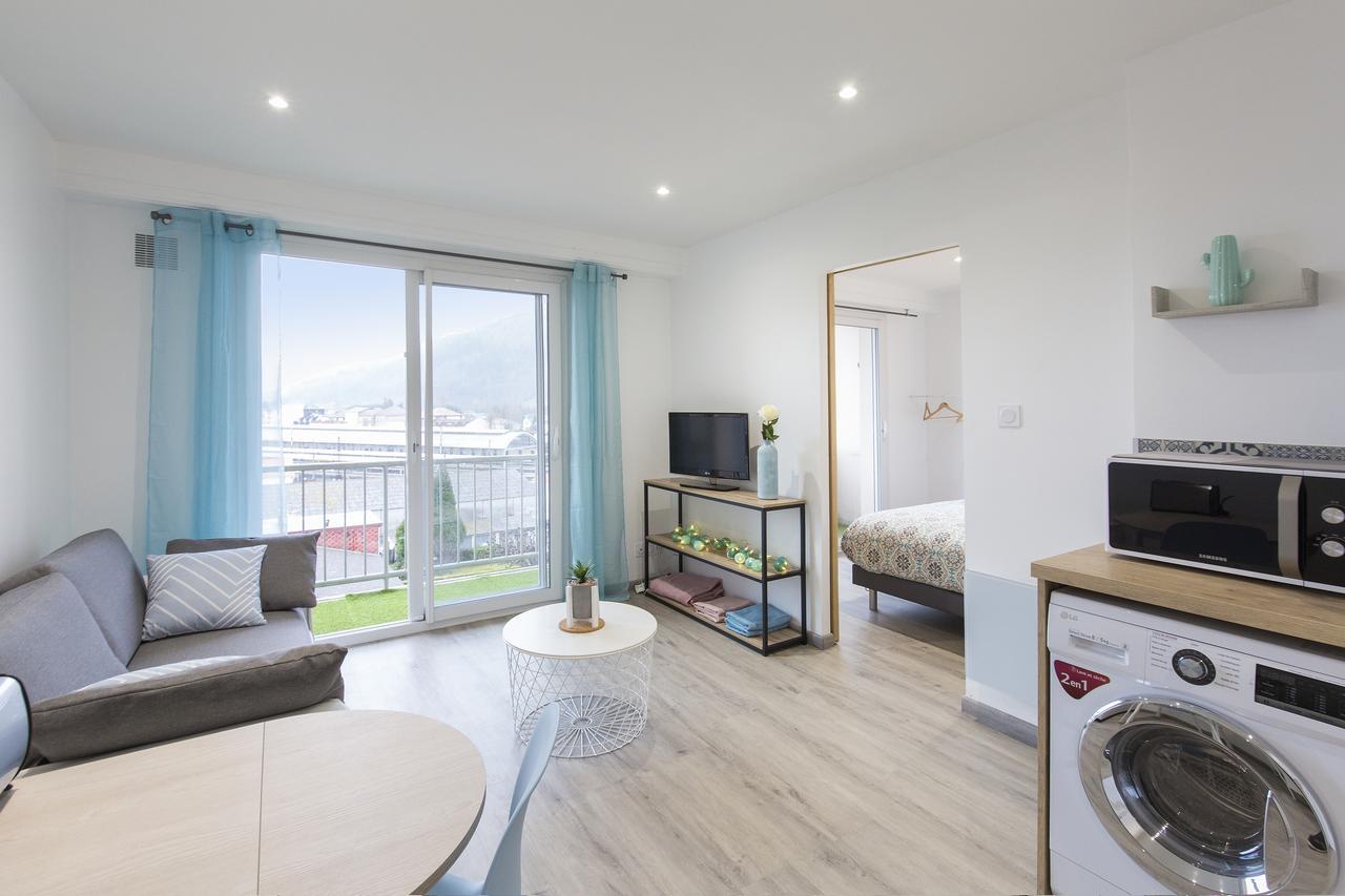 Parenthese - Le Marqui Apartment Lourdes Luaran gambar